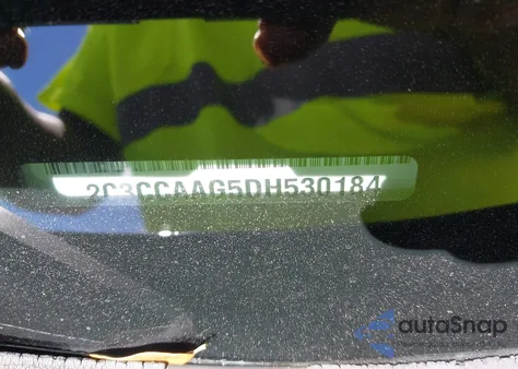 2013 Chrysler 300 Motown z USA, uszkodzony, nr VIN 2C3CCAAG5DH530184